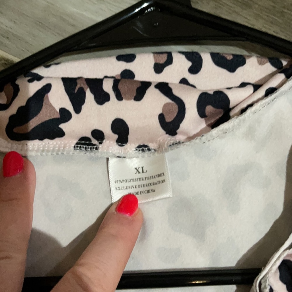 Leopard Block Pullover - Picture 2 of 2